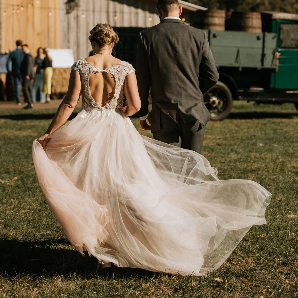 A-line wedding dress with tulle